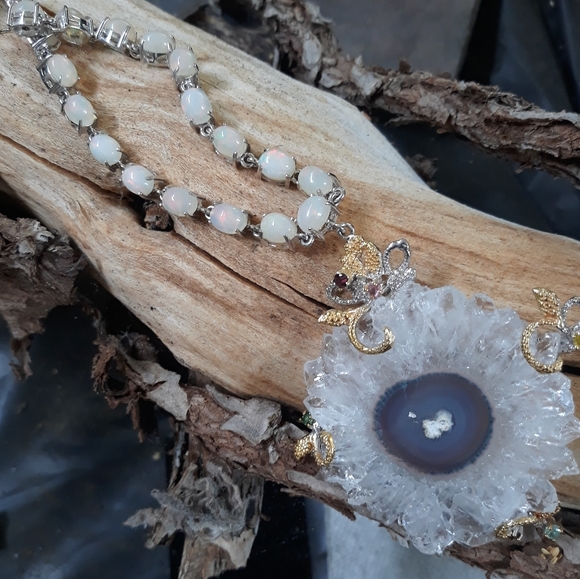 Handcrafted White Druzy Quartz Necklace - Picture 8 of 17